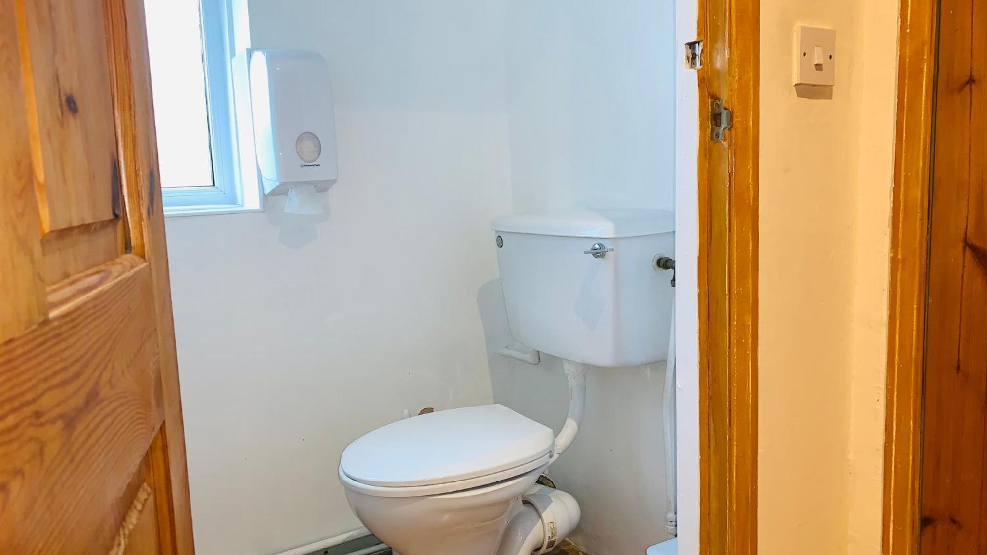 Comfy, Cosy Small Double With Wi-Fi Earley Exterior photo